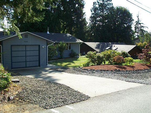 2nd image of 7605 NE Harbor View Dr