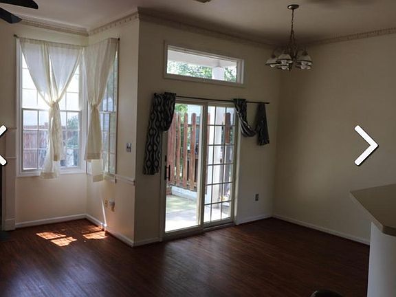 4th image of 204 W Park Dr