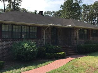 1700 Dean Dr, Waycross, GA 31501