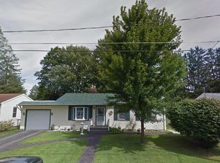 68 Monroe St, Saratoga Springs, NY 12866