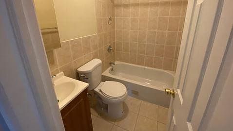 4th image of 4-738 E 214th St APT 1-4
