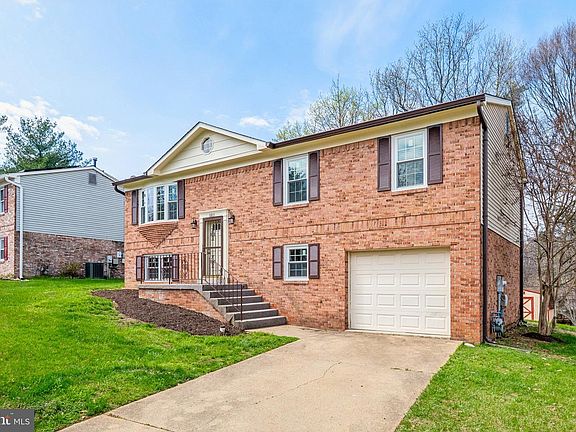 2nd image of 6803 Middlefield Rd