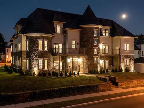 4th image of 176 Union Ave #8
