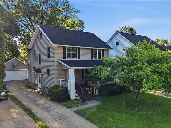 2nd image of 107 Glenwood Blvd