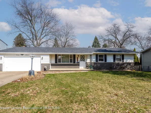 4236 Oakcrest Dr, Lansing, MI 48917