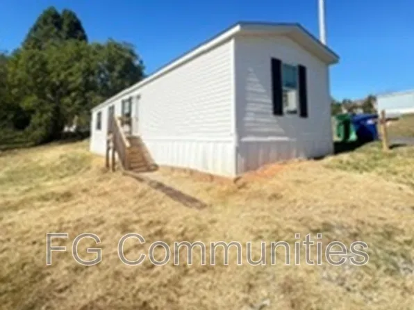 10 Andieange Cir, Asheville, NC 28806
