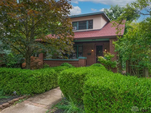 242 Aberdeen Ave, Oakwood, OH 45419