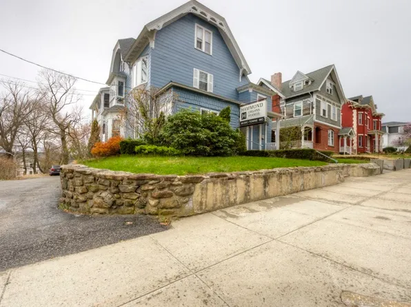 146 Lincoln St, Worcester, MA 01605