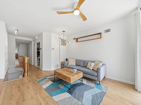 4th image of 198 21st St APT 1B