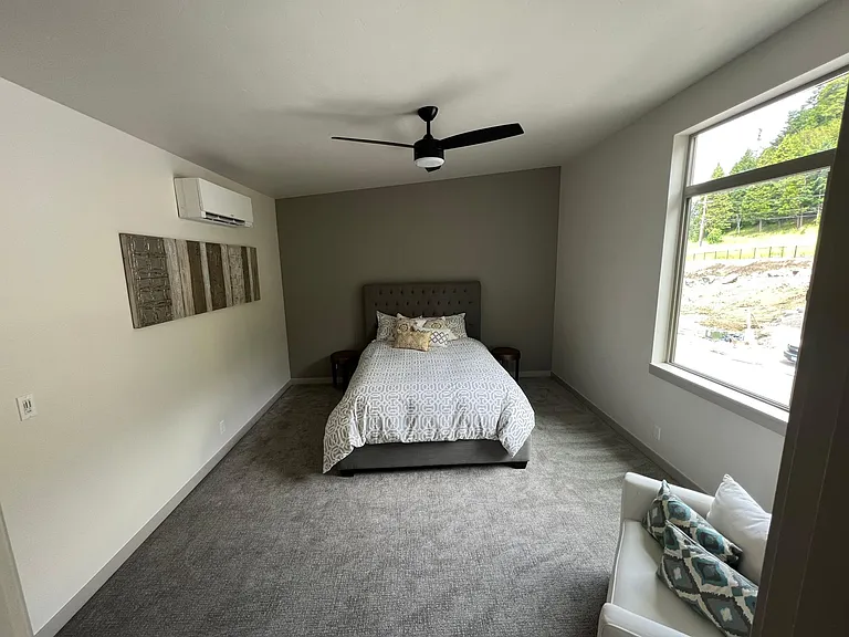 119 Shelton McMurphey Blvd — Photo 5