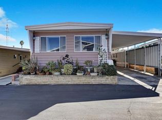 49 Hummingbird Ln, Oceanside, CA 92057