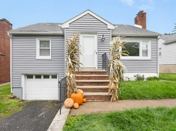 17 Ralph Pl, Morristown Town, NJ 07960