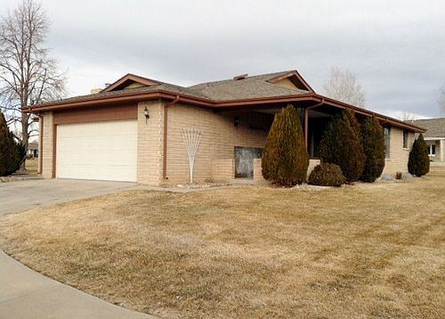 1st image of 4470 W Pioneer Dr