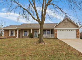 11659 Celestial Dr, Maryland Heights, MO 63043