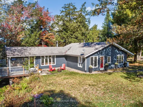 37 Browns Lake Rd, Seguin, ON P2A 2W8