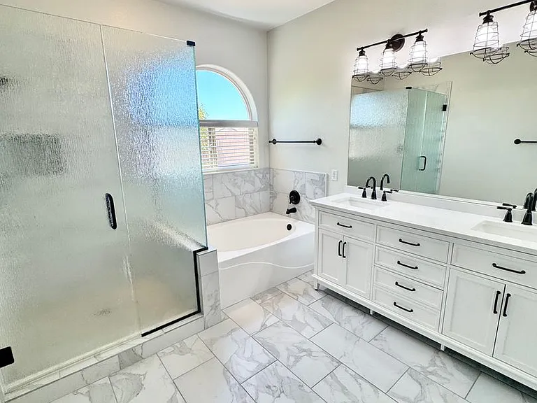 847 E La Costa Pl — Photo 35