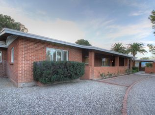 831 N Camino Miramonte, Tucson, AZ 85716