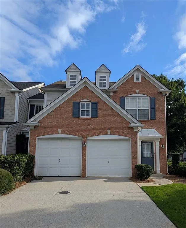 3 bed, 2.5 bath, 1750 sqft, $2,500 — Photo 1