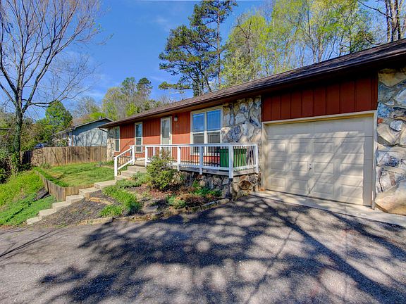2nd image of 4121 Sherry Dr