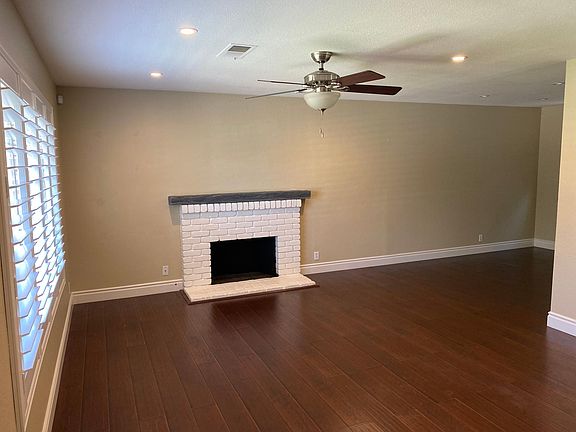2nd image of 610 Blossom Glen Ct