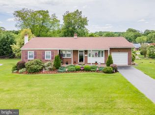 2335 Hillside Dr, Aston, PA 19014