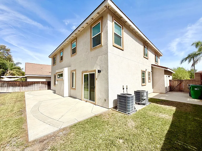 24850 Sunset Vista Ave — Photo 35