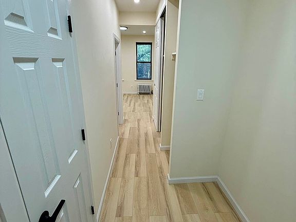 5th image of 33-10 31st Ave #3A