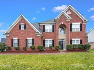 6411 Wyndham Hill Dr, Charlotte, NC 28269