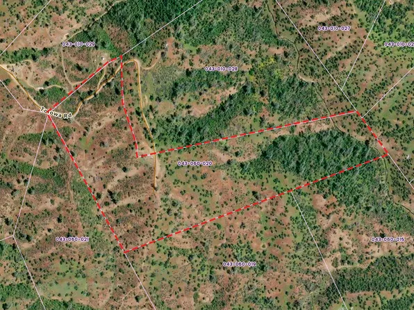 233 Tolowa Rd, Igo, CA 96047