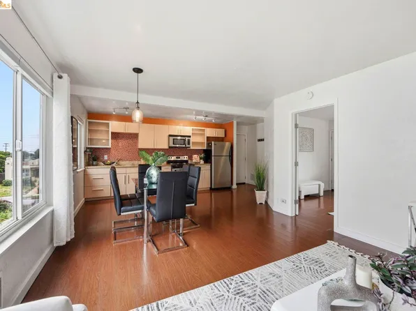 2450 Palmetto St APT 4, Oakland, CA 94602