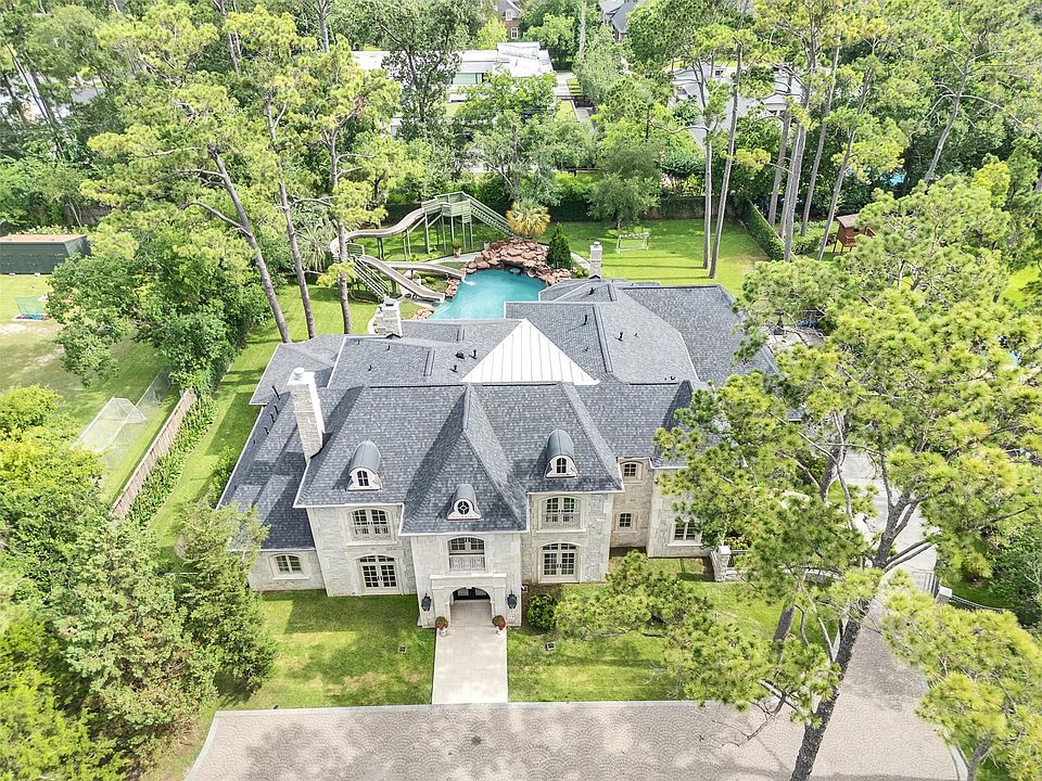 1st image of 11527 Green Oaks Dr