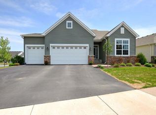 7436 Ranier Ln N, Maple Grove, MN 55311