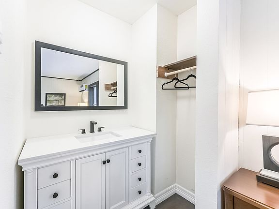 Large private vanity area