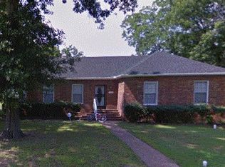 1604 Oakwood Dr, Memphis, TN 38116