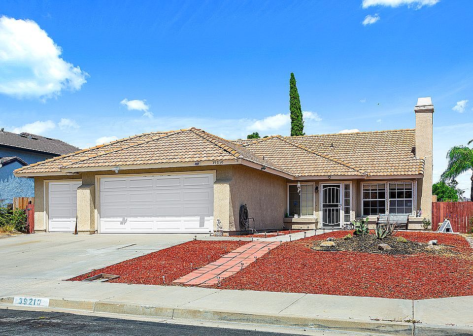 1st image of 39210 Foxglove Cir