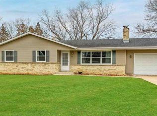 657 Stafford Rd, Janesville, WI 53546