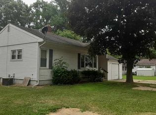 720 E Colfax St, Hastings, MI