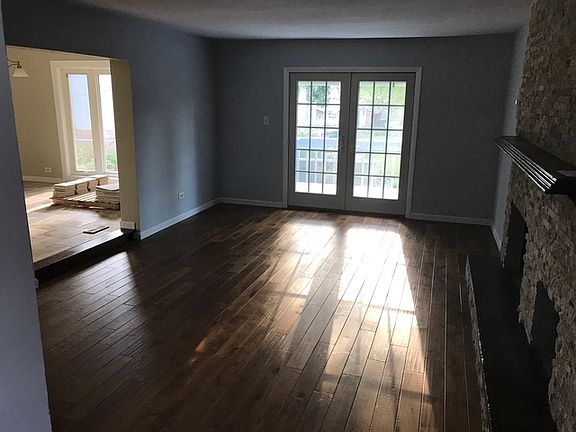 5th image of 2571 Forest Glen Pkwy