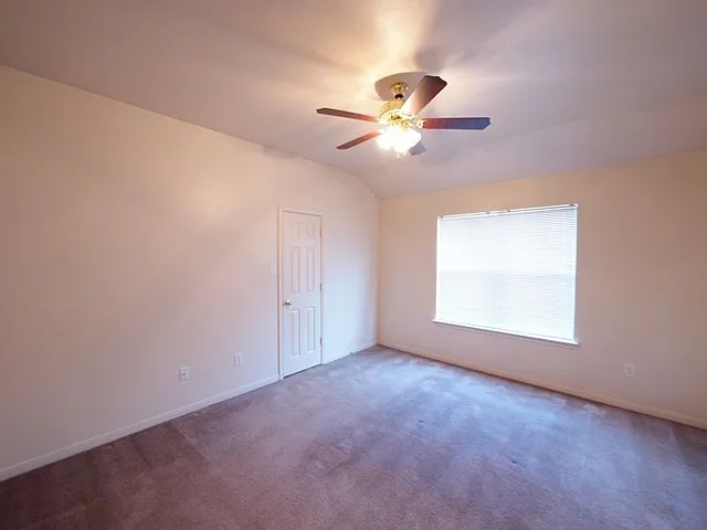 1509 Nicholas Cir — Photo 13
