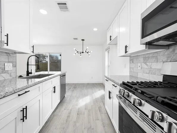 12047 Corona Lane, Houston, TX 77072