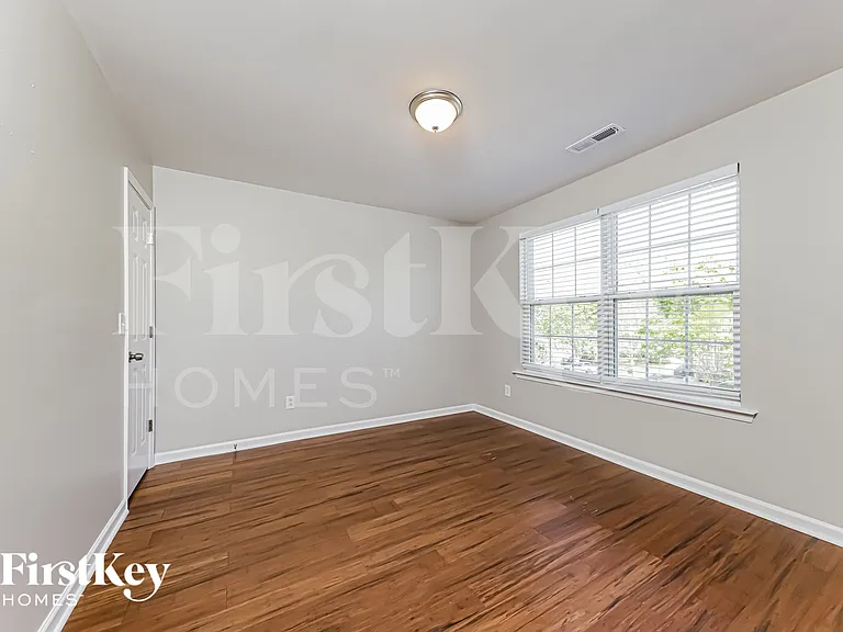 6221 Elderbush Dr — Photo 7