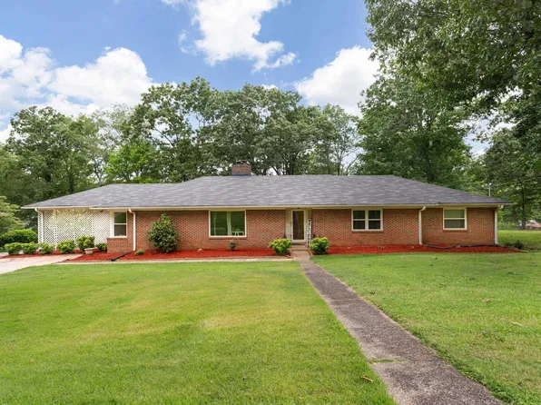 1228 Bellevue Dr, Gadsden, AL 35904