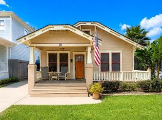 825 Ralfallen St, Houston, TX 77008
