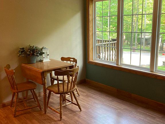 1885 Bay Rd, Du Bois, PA 15801 | MLS #12-13115 | Zillow