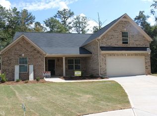 145 Pinehaven Ct, McDonough, GA 30252