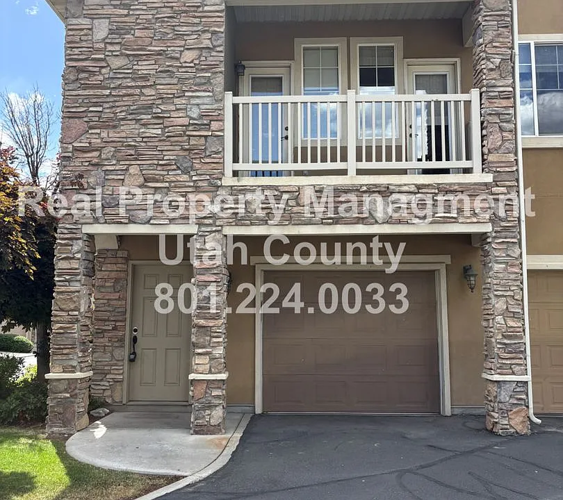 1492 W 50 N