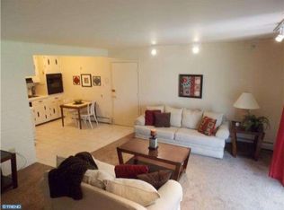 70 Ice Pond Rd, Levittown, PA 19057