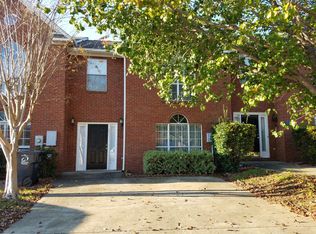 251 Cambrian Ridge Trl, Pelham, AL 35124