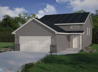5886 Deb Dr, West Fargo, ND 58078