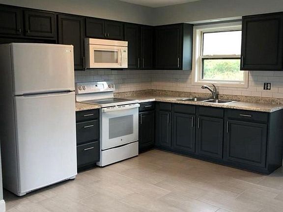 4th image of 103 Kathy Dr